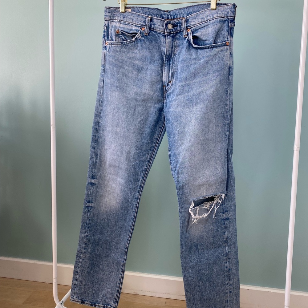 Levi’s ‘So High’ High-Waisted Men’s Blue Distressed Jeans 34x32